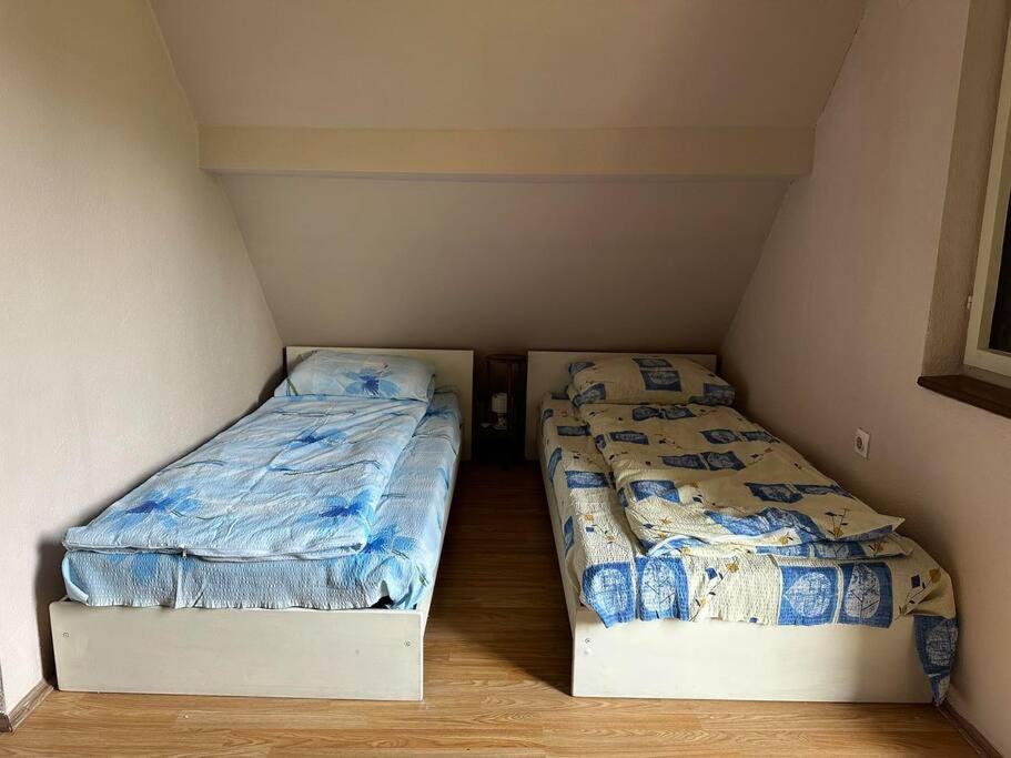 Cosy Mountain Villa In Nizepole 비톨라 외부 사진